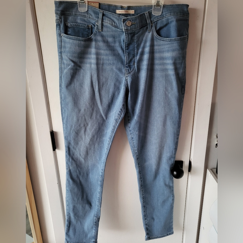 Levi's 311 Shaping Skinny Jeans Size 18
